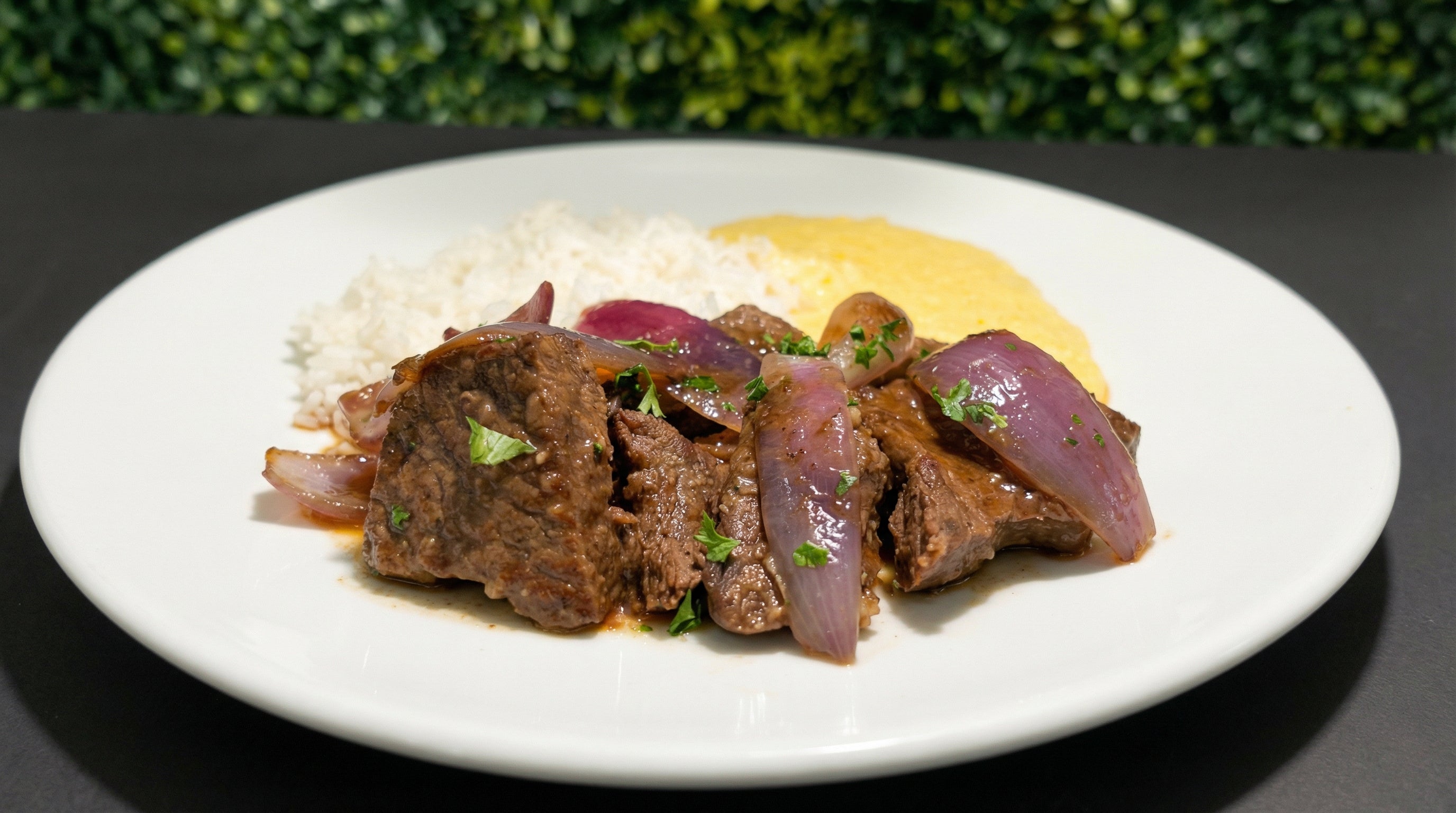 Sauteed Beef and Onions